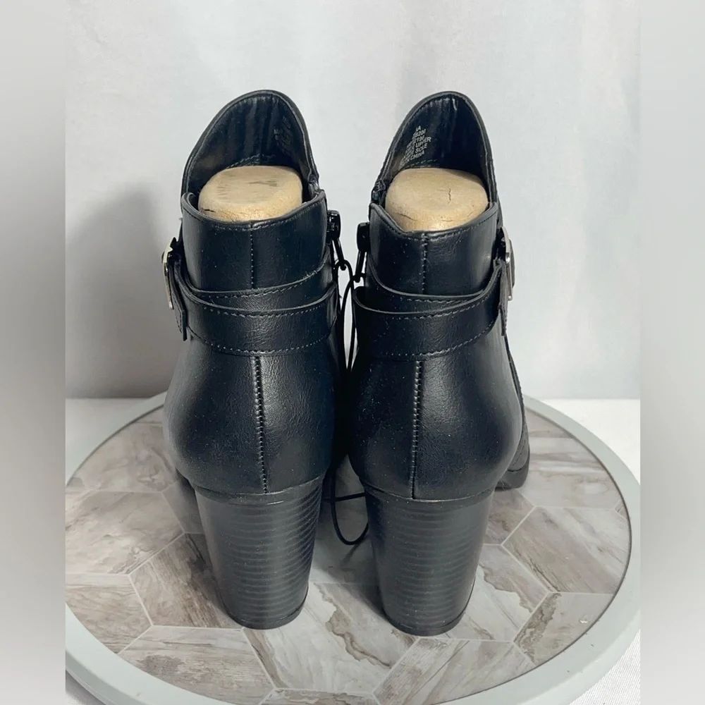 Style & Co ZETAA Black Ankle Boots 10M Block Heel Buckle Strap Zip NWB